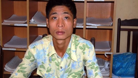 Nửa tiếng truy lùng tên cướp trốn trong nghĩa trang